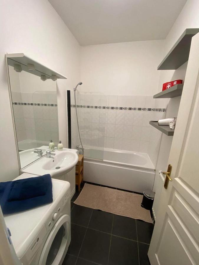 Le Carnot Appartement Avec 2 Chambres Separes Et Parking Privatif Et Securise Arras Zewnętrze zdjęcie