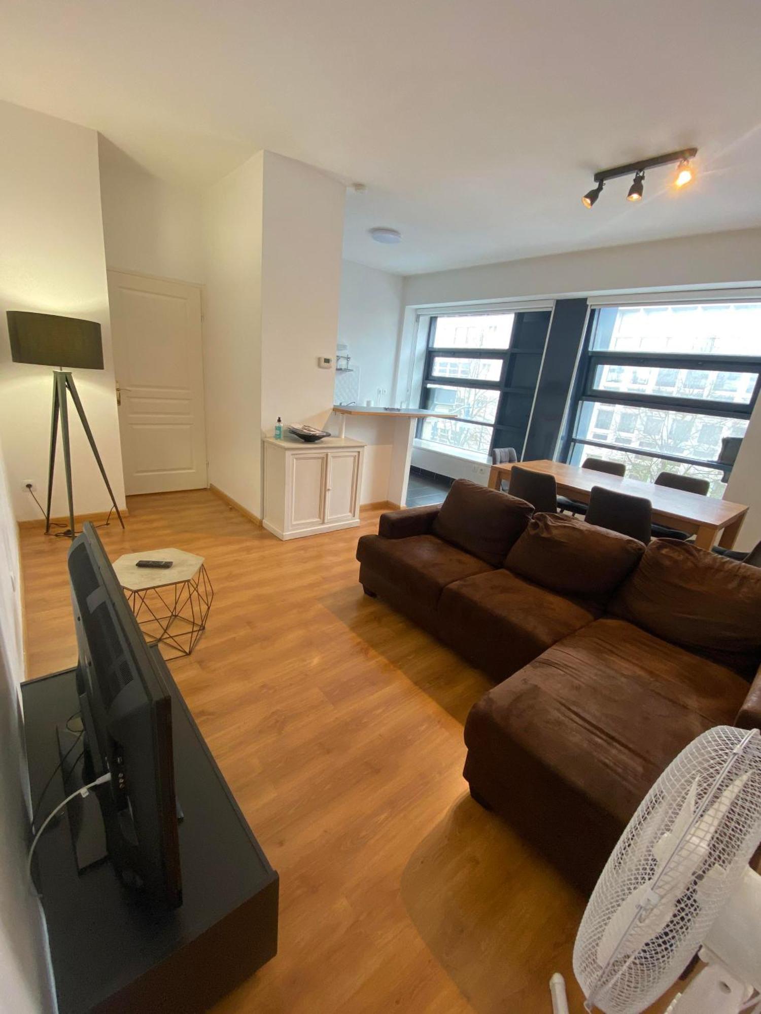 Le Carnot Appartement Avec 2 Chambres Separes Et Parking Privatif Et Securise Arras Zewnętrze zdjęcie